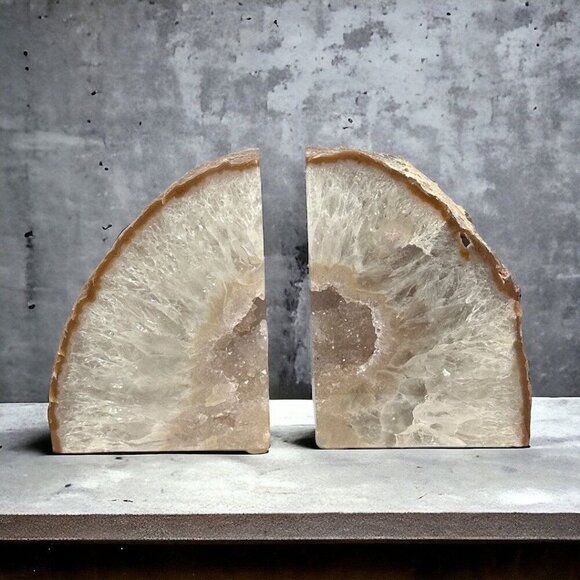 Agate Crystal bookends with Geode Center, Natural stone, Bookshelf Decor (DF) - Picture 3 of 12